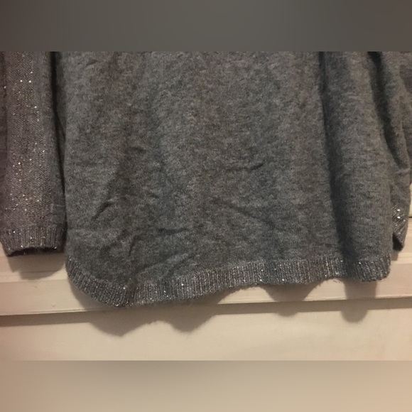 Oversized Loose Turtleneck Sweater - Picture 5 of 8